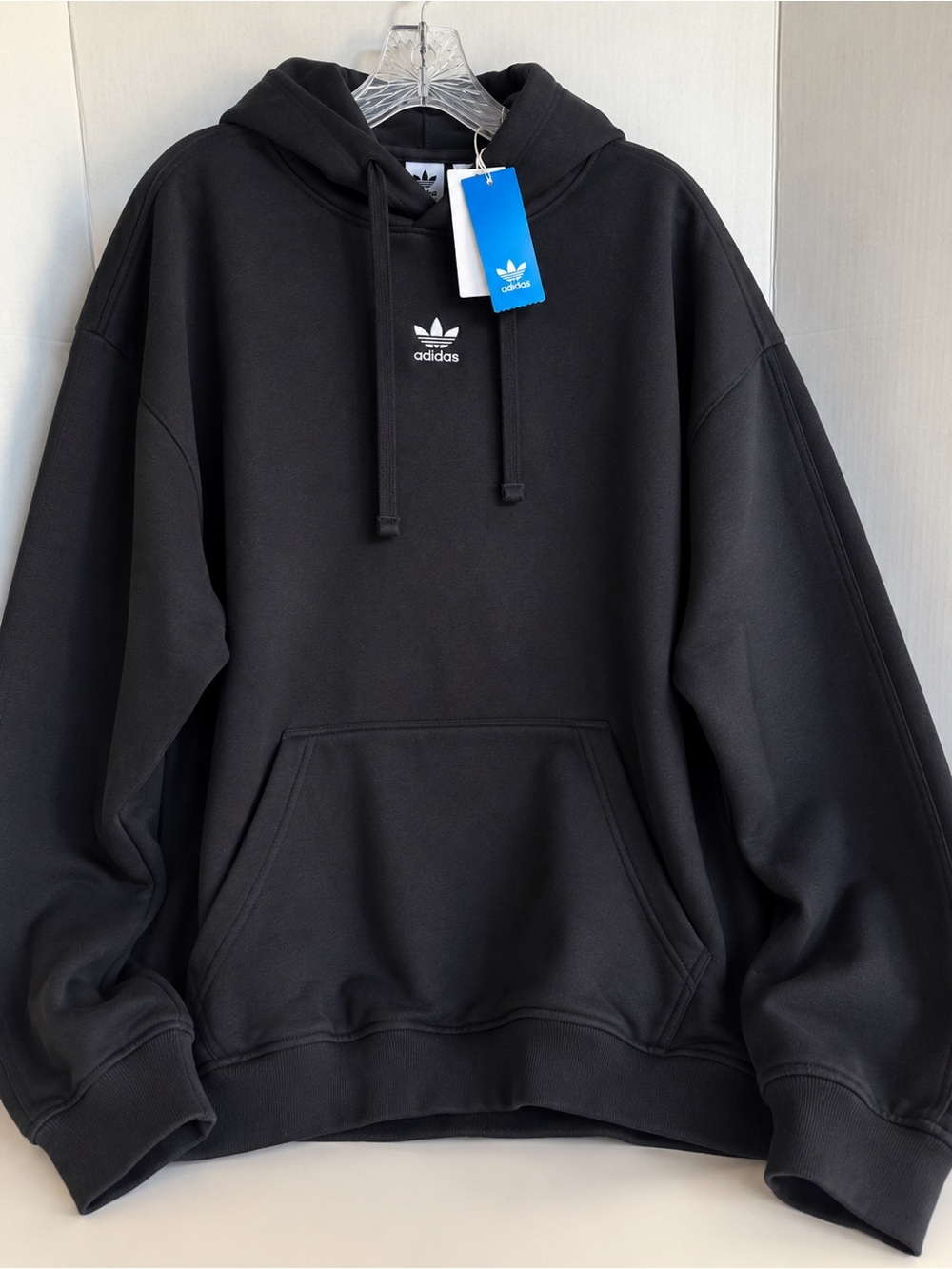 adidas Originals Women’s Oversized Hoodie Black Trefoil Pullover NWT Size M